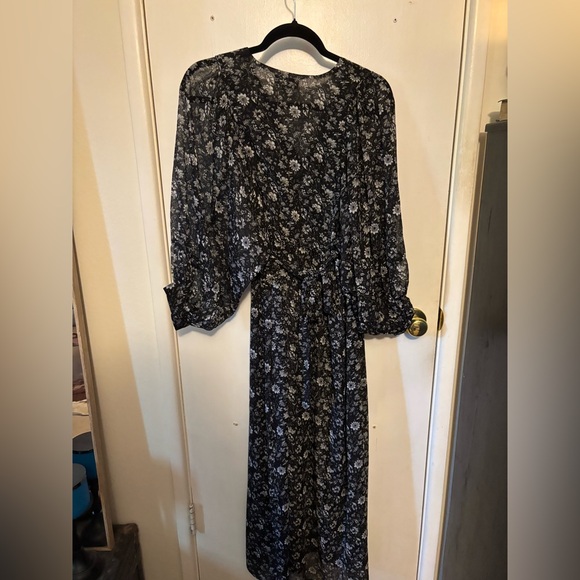 Lucky Brand maxi dress - Picture 2 of 5